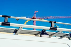 Galerie de toit Citroën Jumper 2006-> L1 H1 CRUZ Alu Evo rack 16 Rouleau de chargement CRUZ Evo Rack